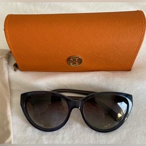 Tory burch Sun glasses